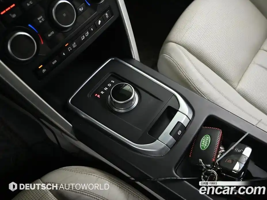 Land Rover Discovery Sport 2016 2.0 гидро в Москве № 2203573, фото 9