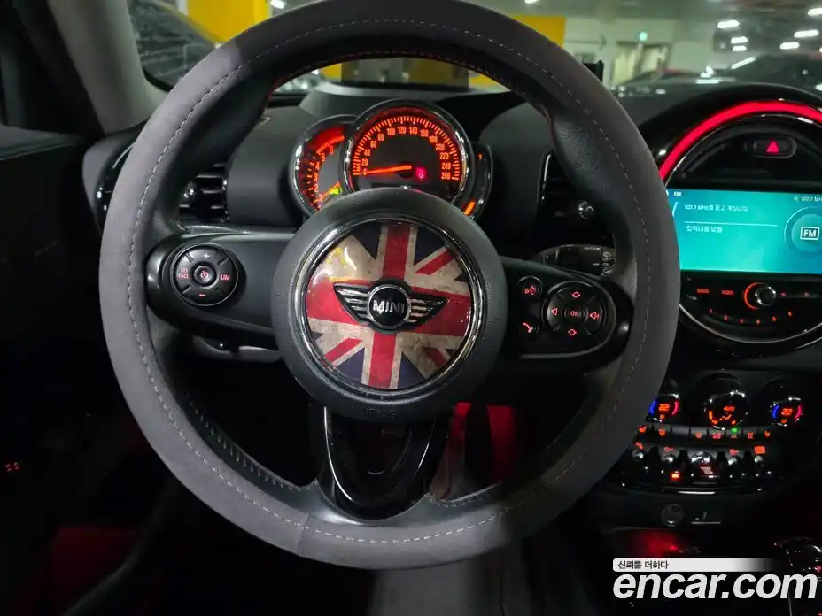 Mini Clubman 2018 2.0 гидро в Москве № 2203761, фото 19