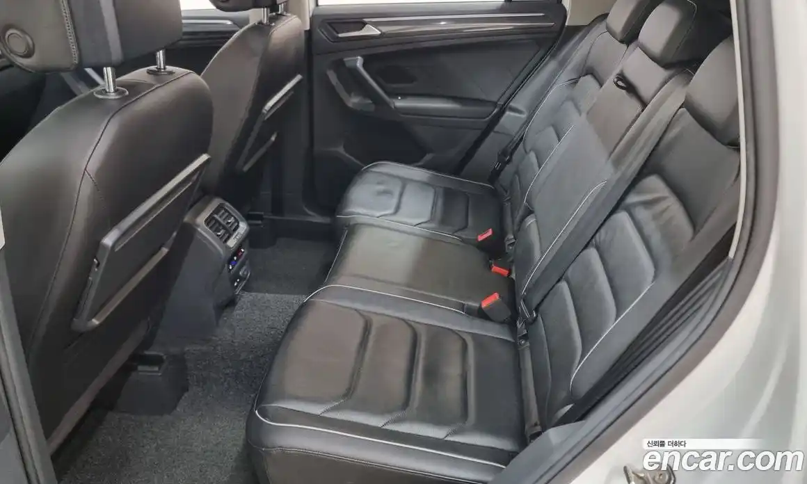 Volkswagen Tiguan 2020 2.0 гидро в Москве № 2204413, фото 12