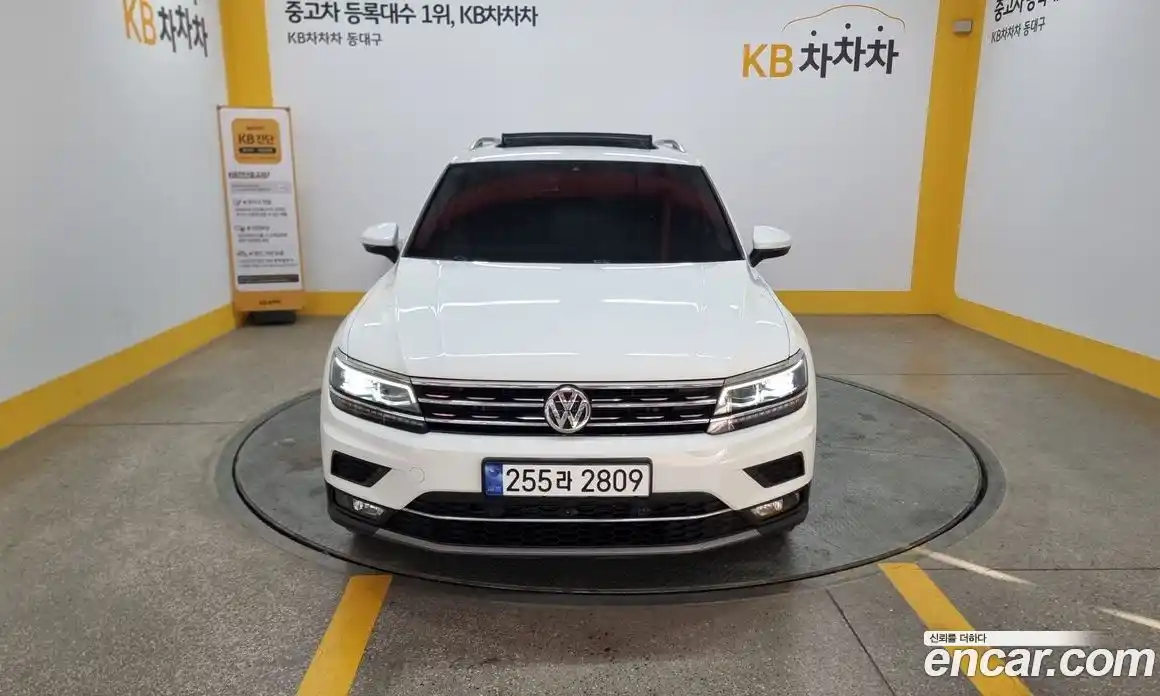 Volkswagen Tiguan 2020 2.0 гидро в Москве № 2204413, фото 3