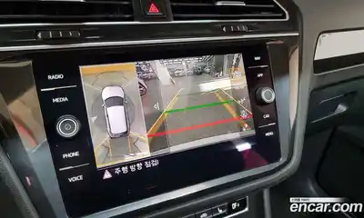 Volkswagen Tiguan 2020 2.0 гидро в Москве № 2204413, миниатюра 10