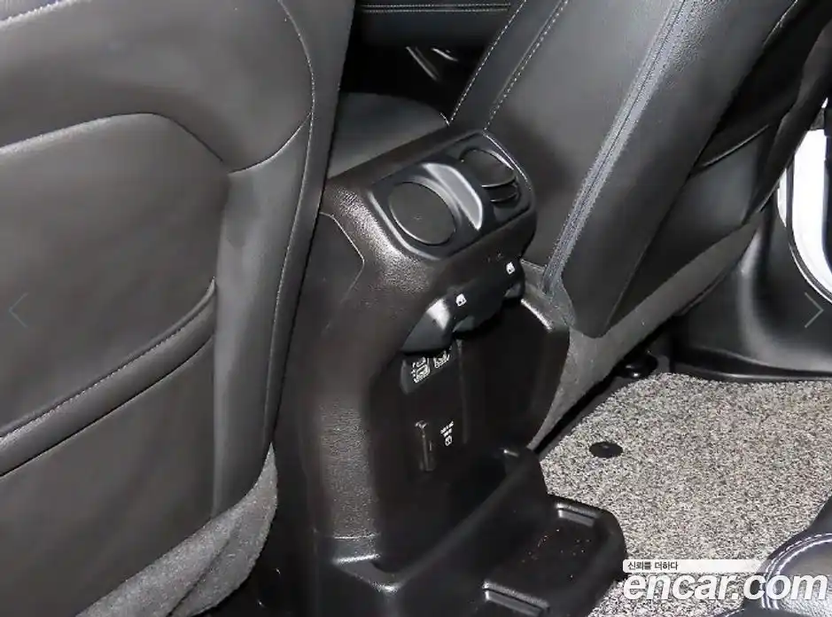 Jeep Wrangler 2019 2.0 гидро в Москве № 2204738, фото 17