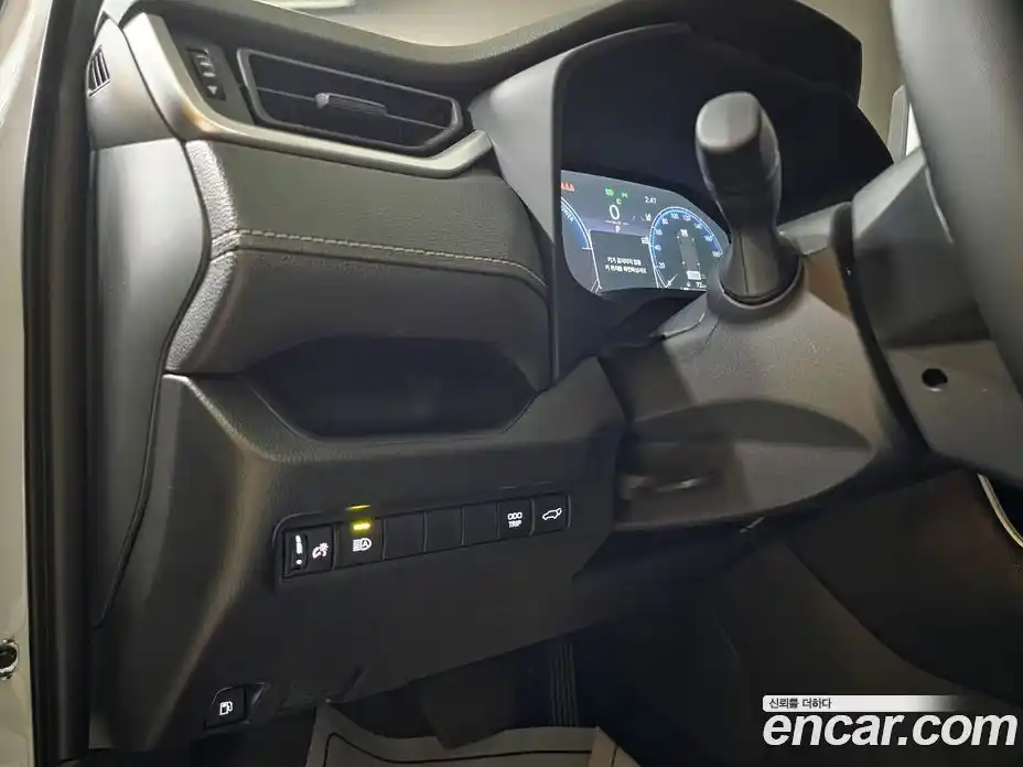 Toyota RAV4 2025 2.5 гидро в Москве № 2204798, фото 11