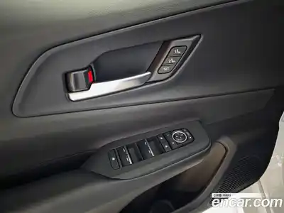 Toyota Prius 2023 2.0 гидро в Москве № 2204811, миниатюра 12