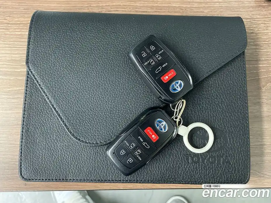 Toyota Sienna 2021 2.5 гидро в Москве № 2204815, фото 17