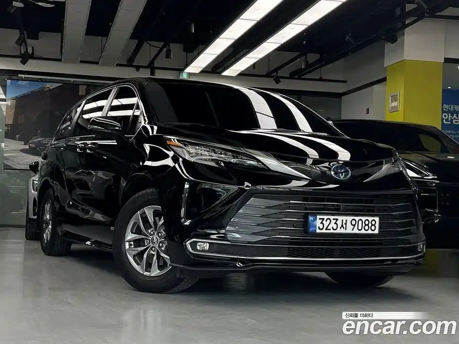 Toyota Sienna 2021 2.5 гидро в Москве № 2204815, фото 19