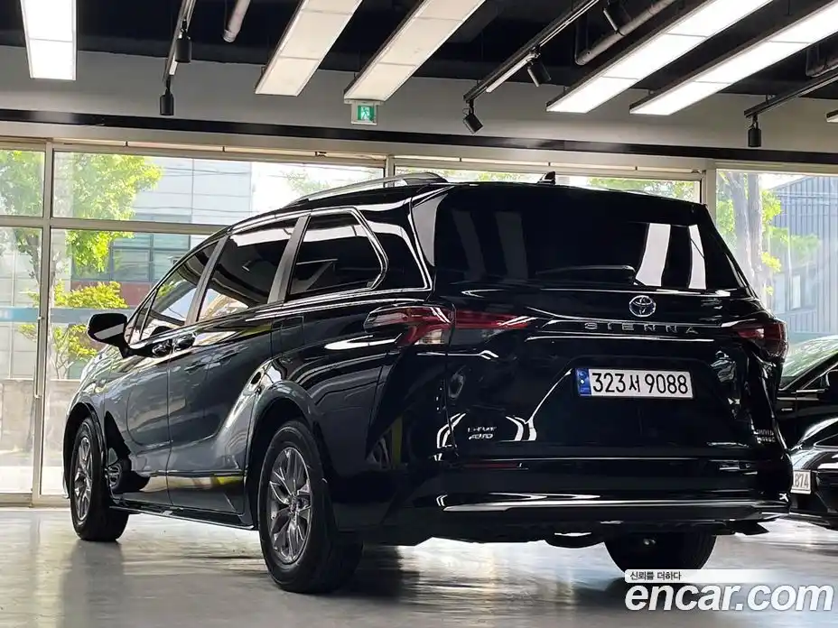 Toyota Sienna 2021 2.5 гидро в Москве № 2204815, фото 20