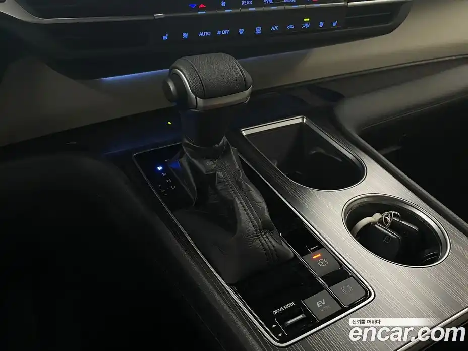 Toyota Sienna 2021 2.5 гидро в Москве № 2204815, фото 9
