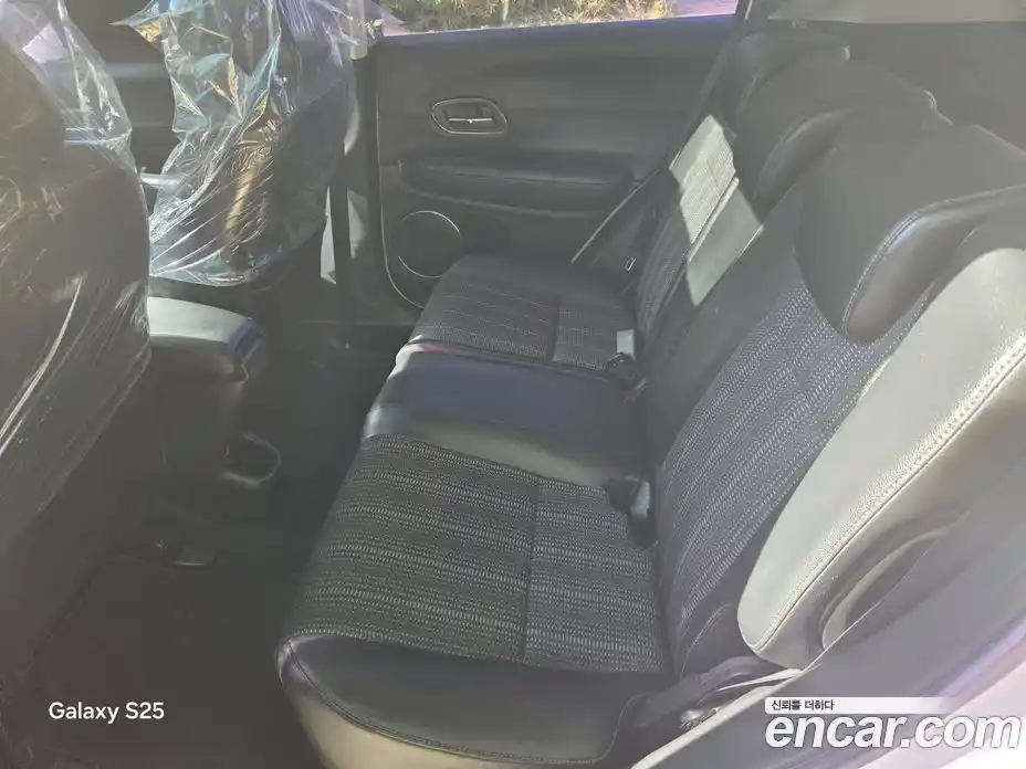 Honda HR-V 2016 1.8 вариатор в Москве, фото 5