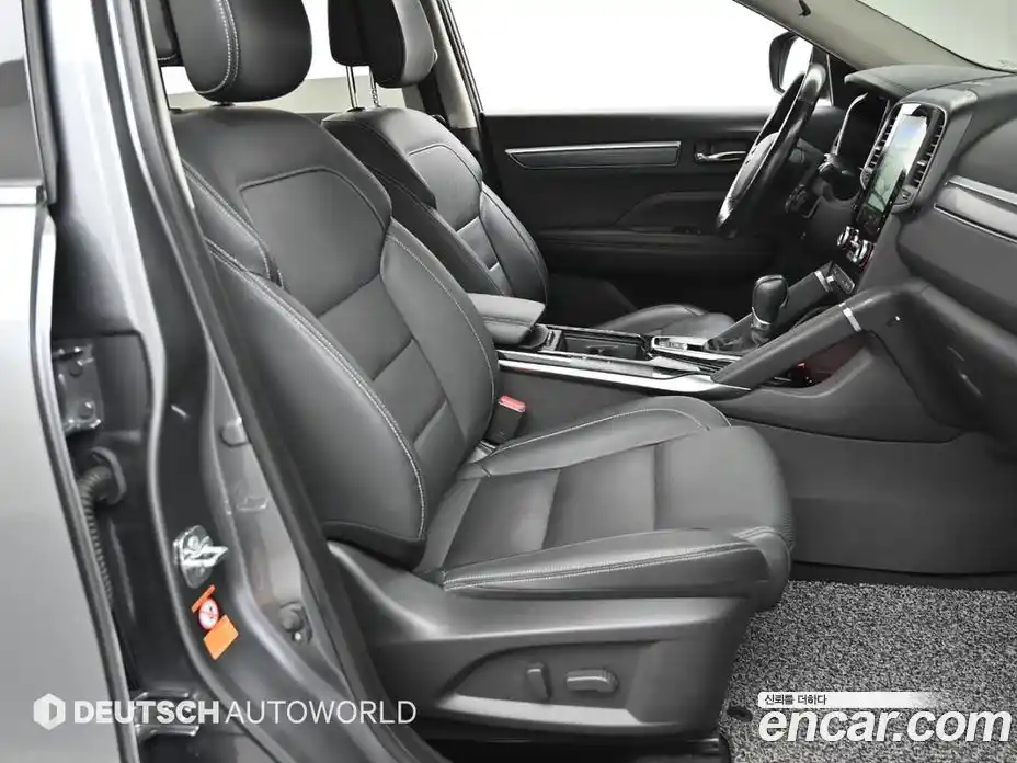 Renault QM6 2022 2.0 гидро в Москве № 2205341, фото 10