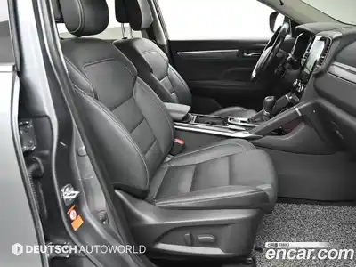 Renault QM6 2022 2.0 гидро в Москве № 2205341, миниатюра 10