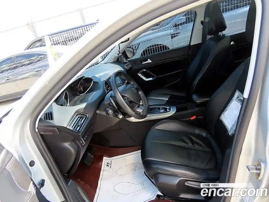 Peugeot 308 2015 1.6 гидро в Москве, фото 5