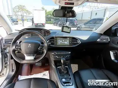 Peugeot 308 2015 1.6 гидро в Москве, миниатюра 7