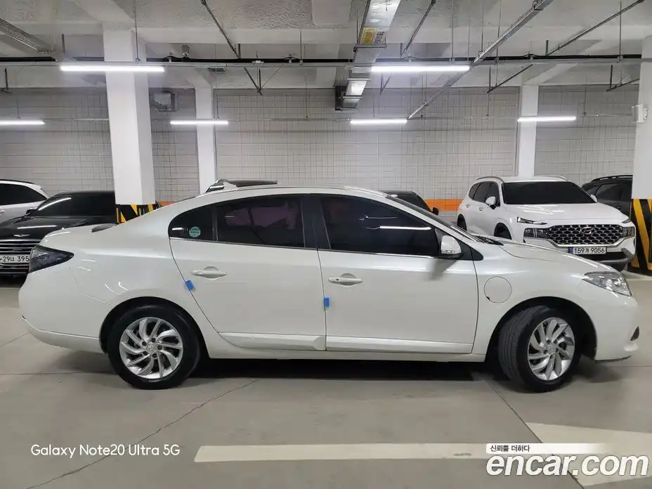 Renault SM3 2015 0.1 гидро в Москве № 2206022, фото 4