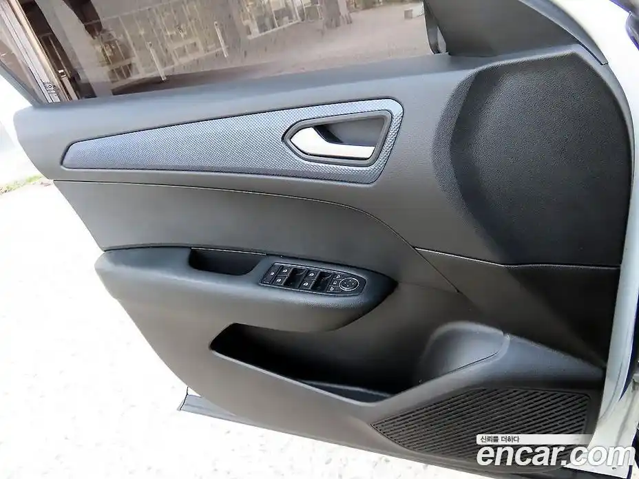 Renault XM3 2020 1.6 вариатор в Москве № 2206104, фото 19