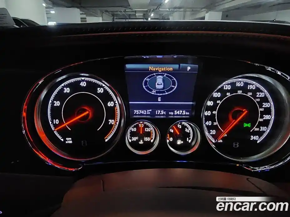 Bentley Flying Spur 2016 6.0 гидро, фото 8