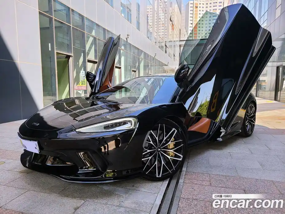 McLaren GT 2022 4.0 автомат (гидро), фото 4 McLaren GT 2022 4.0 автомат (гидро), фото 4