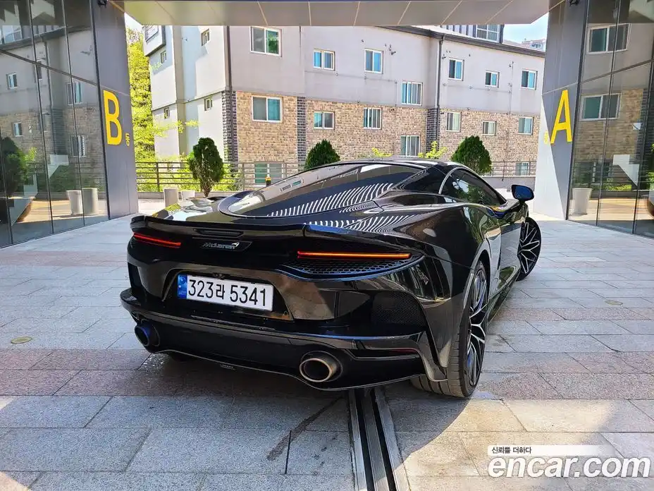 McLaren GT 2022 4.0 автомат (гидро), фото 5 McLaren GT 2022 4.0 автомат (гидро), фото 5