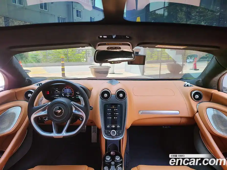 McLaren GT 2022 4.0 автомат (гидро), фото 7 McLaren GT 2022 4.0 автомат (гидро), фото 7