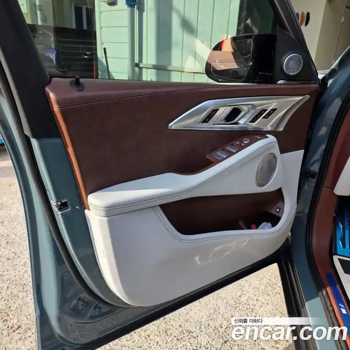 BMW XM 2023 4.4 гидро в Москве, фото 16
