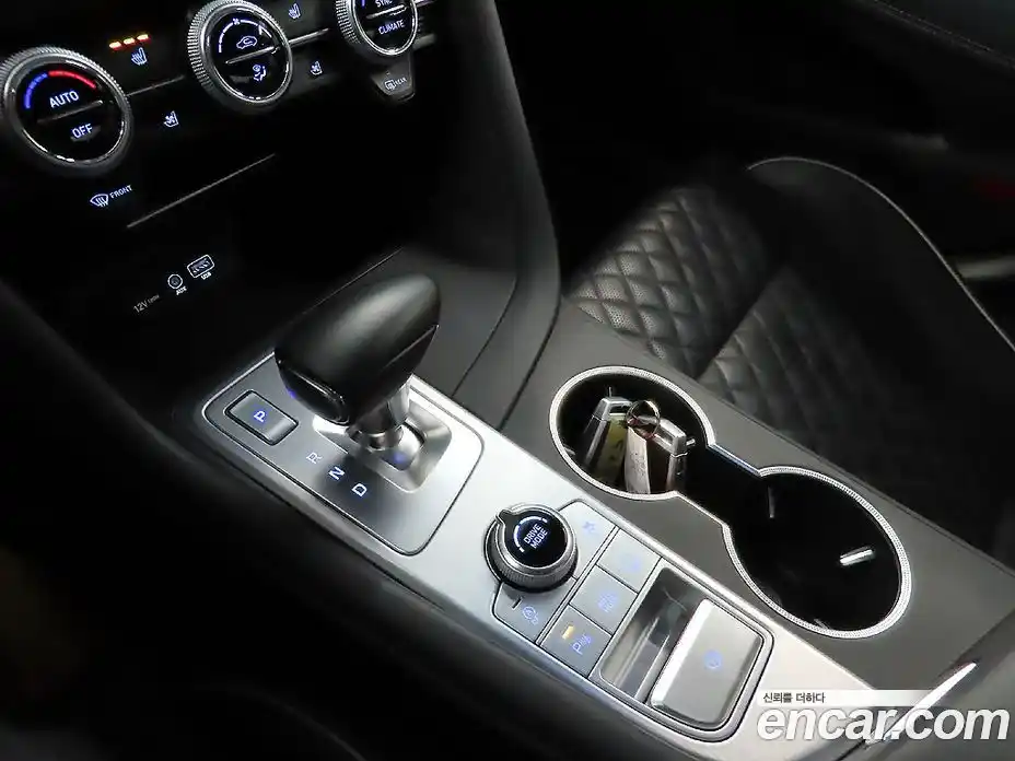 Genesis G70 2019 2.0 гидро в Москве № 22600, фото 14