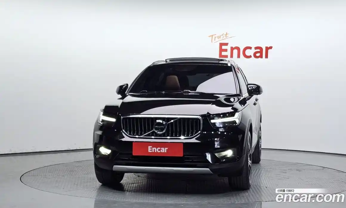 Volvo XC40 2022 2.0 гидро в Москве № 230375, фото 3