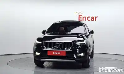 Volvo XC40 2022 2.0 гидро в Москве № 230375, миниатюра 3