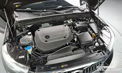 Volvo XC40 2022 2.0 гидро в Москве № 230375, миниатюра 6