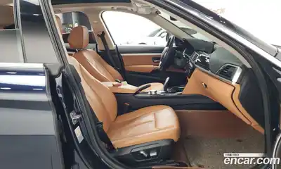 BMW 3-Series 2018 2.0 гидро в Москве № 236914, миниатюра 11