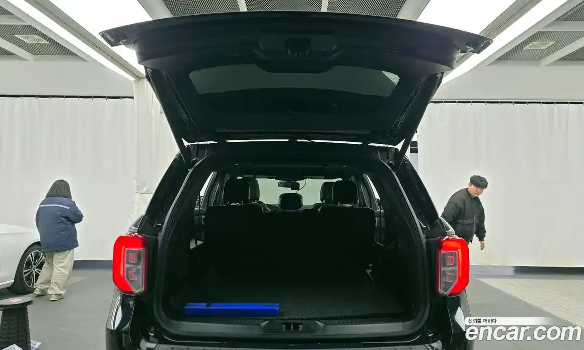 Ford Explorer 2019 2.3 гидро в Москве № 255595, фото 20