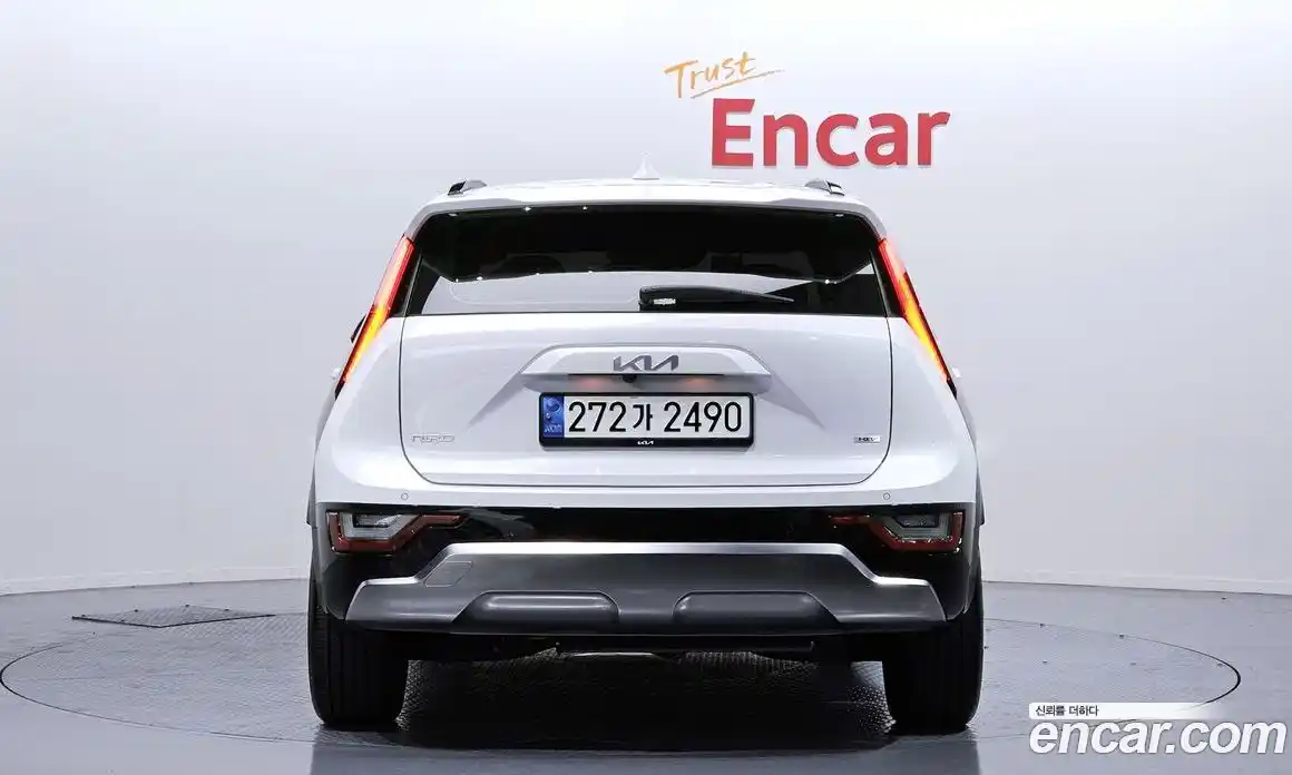 Kia Niro 2022 1.6 гидро в Москве № 855720, фото 4