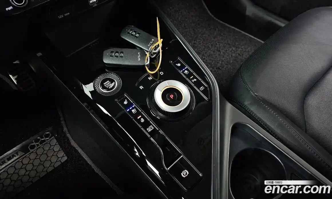 Kia Niro 2022 1.6 гидро в Москве № 855720, фото 9