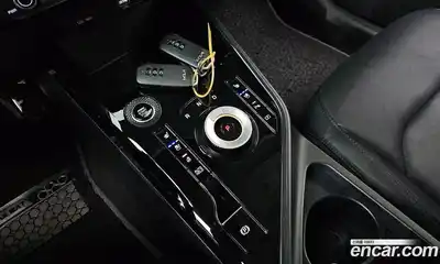 Kia Niro 2022 1.6 гидро в Москве № 855720, миниатюра 9