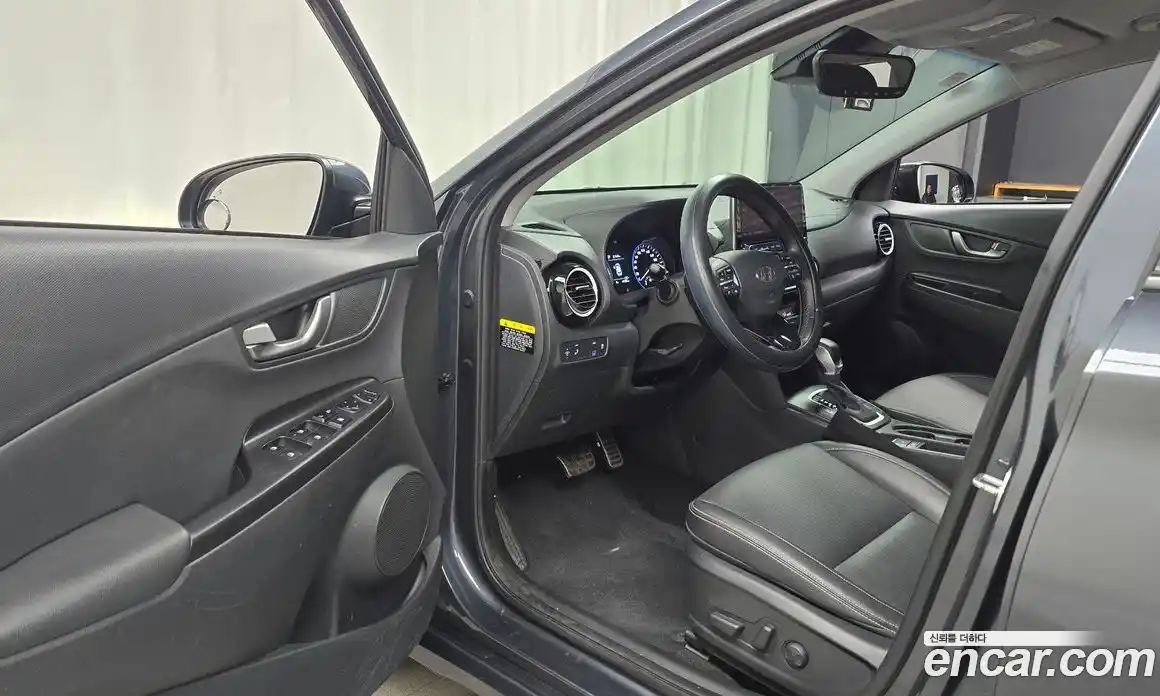 Hyundai Kona 2020 1.6 гидро в Москве, фото 10