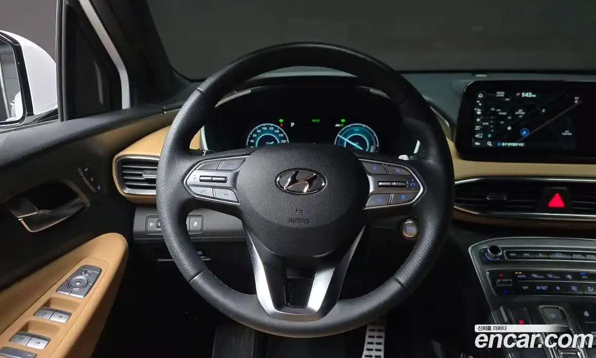 Hyundai Santa Fe 2023 1.6 гидро в Москве, фото 12