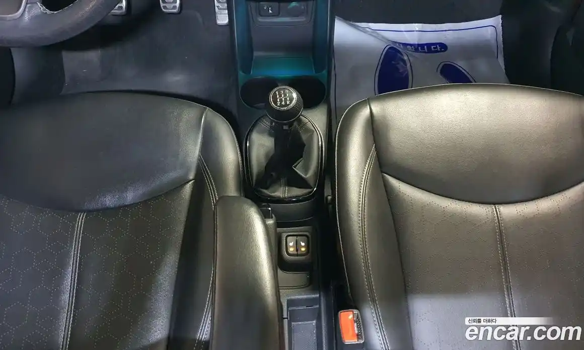 Chevrolet Spark 2015 1.0 механика в Москве, фото 16