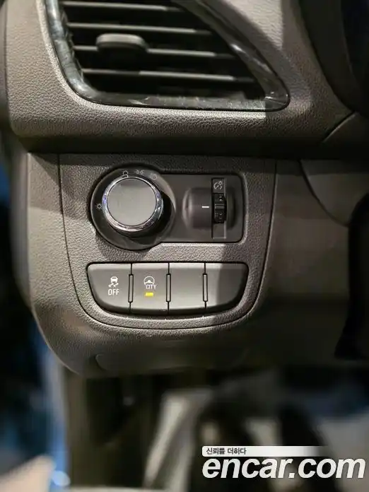 Chevrolet Spark 2016 1.0 гидро в Москве, фото 16