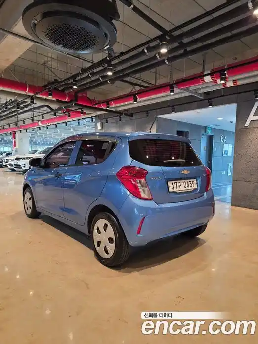 Chevrolet Spark 2016 1.0 гидро в Москве, фото 4