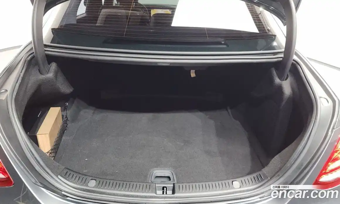 Mercedes-Benz E-Class 2018 2.0 гидро в Москве, фото 20