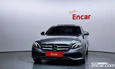Mercedes-Benz E-Class 2018 2.0 гидро в Москве, миниатюра 3