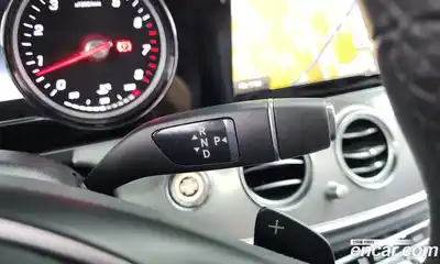 Mercedes-Benz E-Class 2018 2.0 гидро в Москве, миниатюра 9