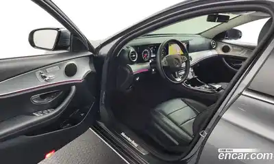 Mercedes-Benz E-Class 2018 2.0 гидро в Москве, миниатюра 10