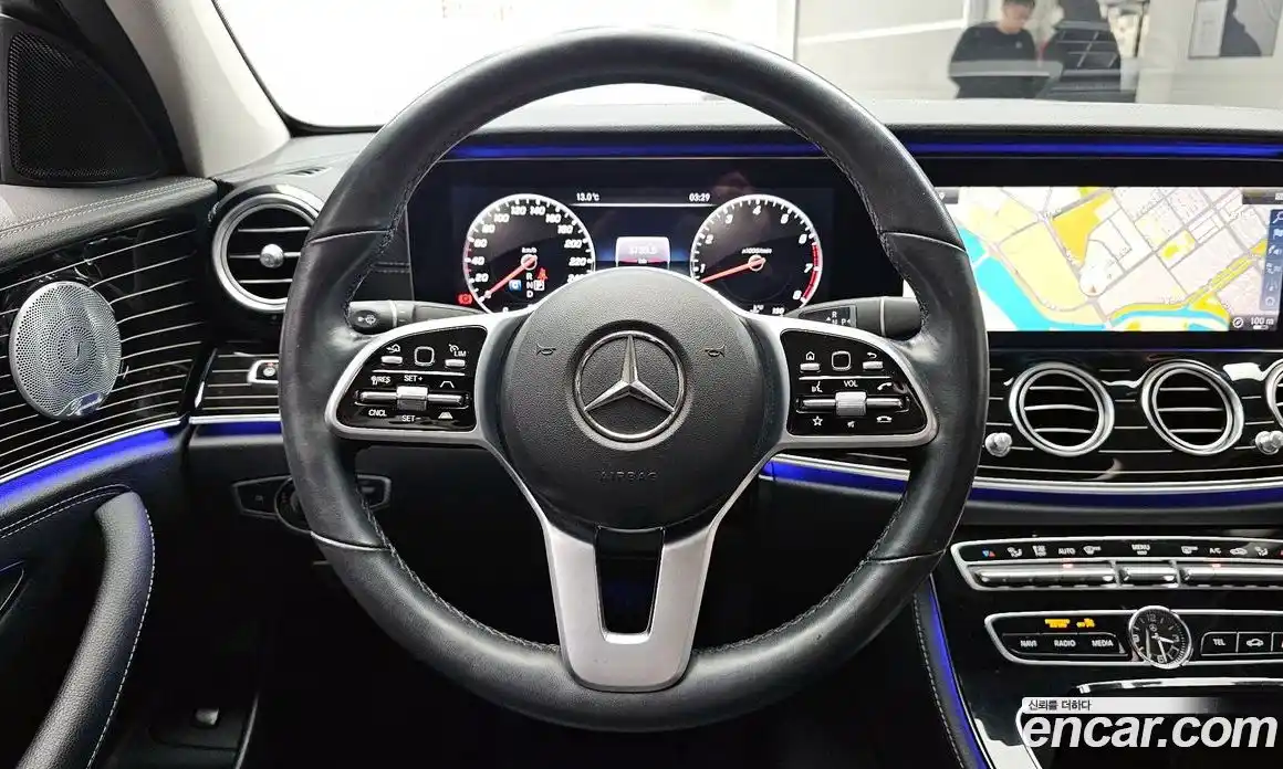 Mercedes-Benz E-Class 2019 3.0 гидро в Москве № 1084076, фото 13