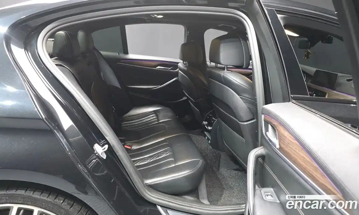 BMW 5-Series 2017 2.0 гидро в Москве, фото 12
