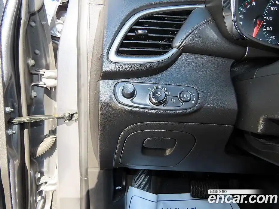 Chevrolet Trax 2019 1.4 гидро, фото 12