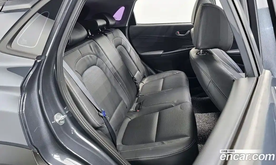 Hyundai Kona 2018 1.6 гидро в Москве, фото 11