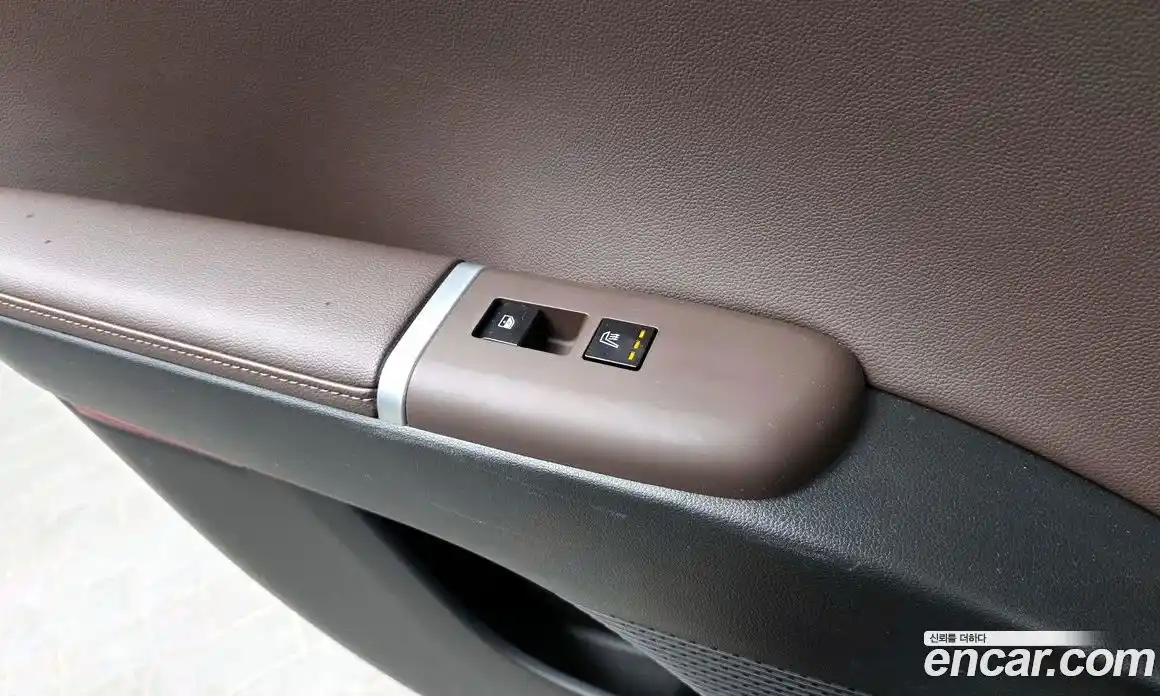 Hyundai Grandeur 2024 2.5 гидро в Москве № 126462, фото 19
