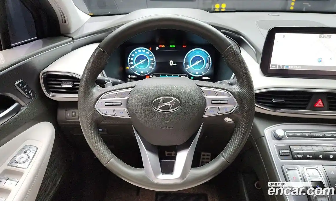Hyundai Santa Fe 2022 1.6 гидро в Москве № 126464, фото 13