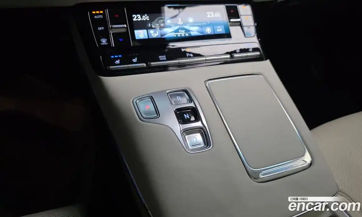 Hyundai Grandeur 2022 2.5 гидро, фото 9