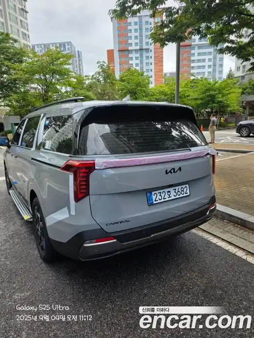 Kia Canival 2025 1.6 гидро в Москве, фото 3